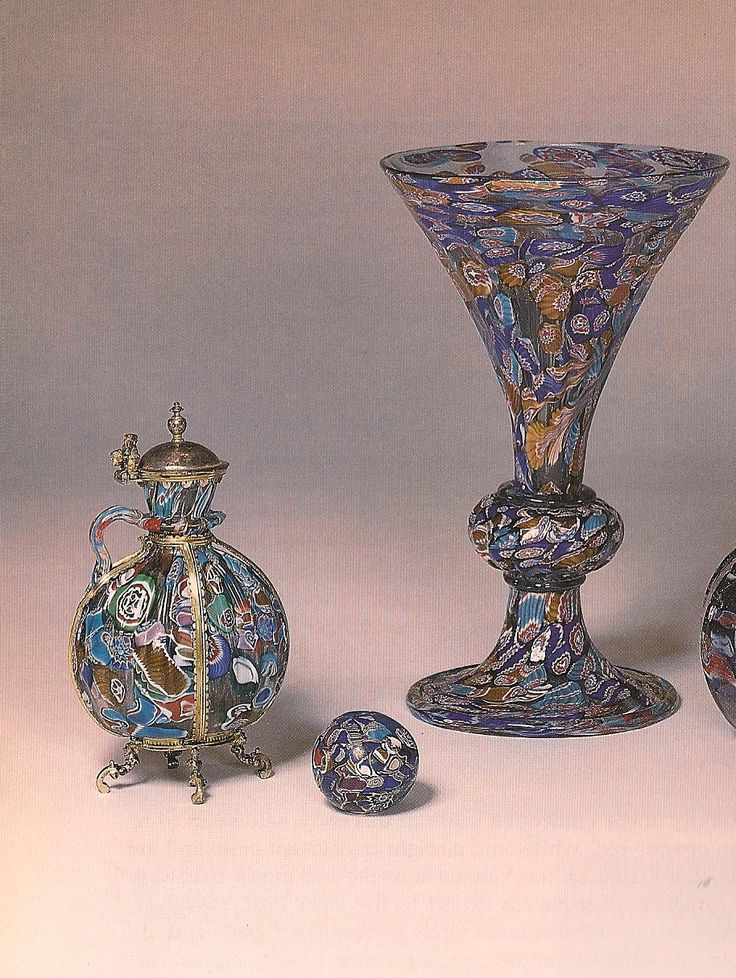Spalvoto stiklo indai (millefiori),16 amžius