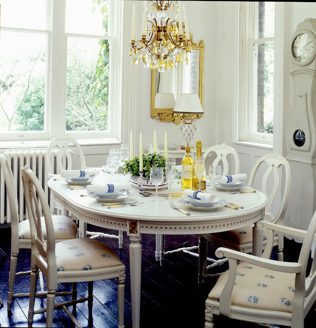 traditional-dining-room